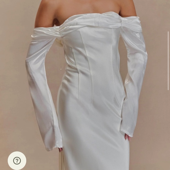 Meshki Giselle Dress - Picture 2 of 3